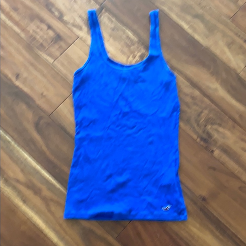 Hollister tank